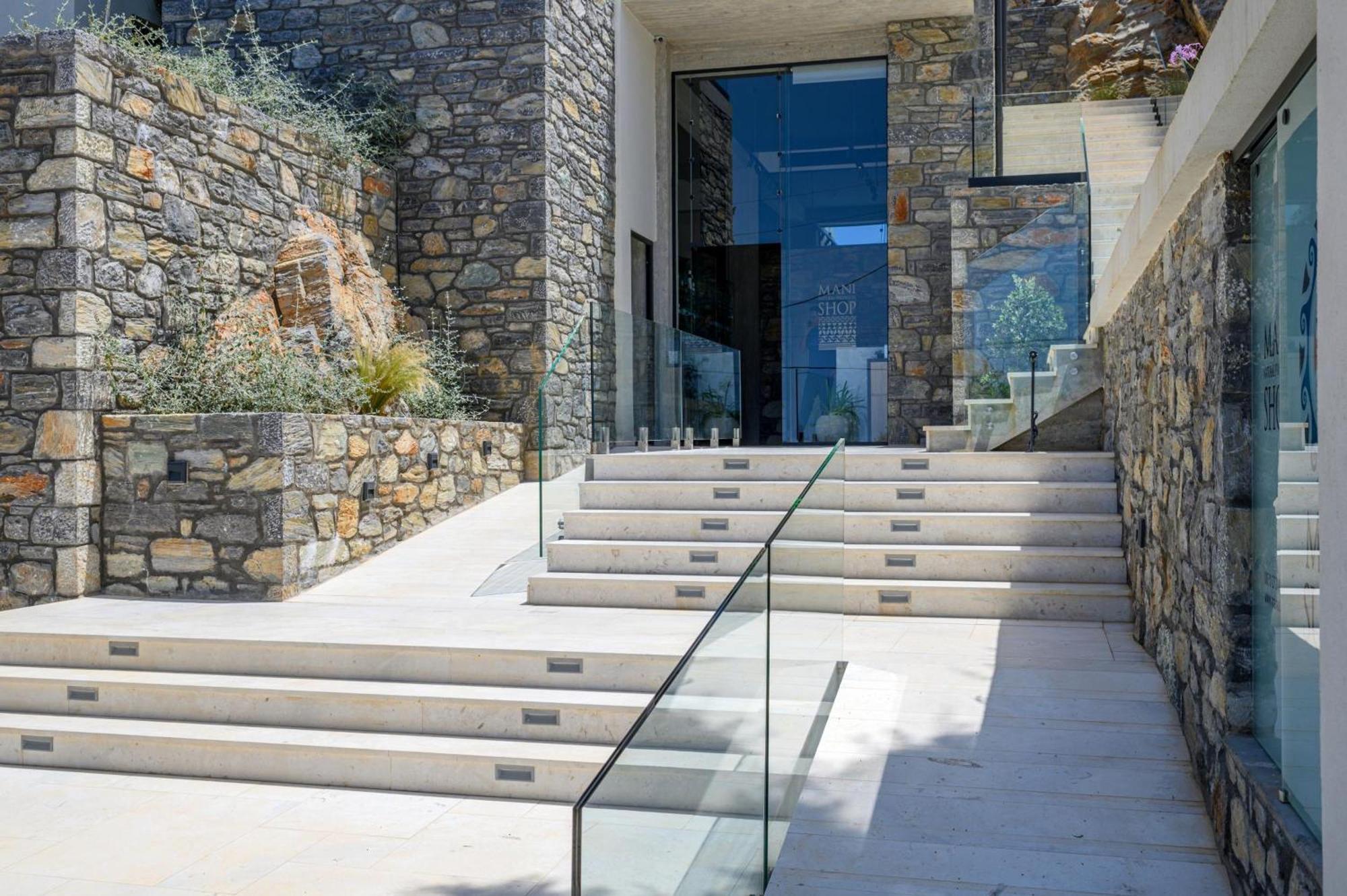 Mani Suites Agios Nikolaos  Exterior foto